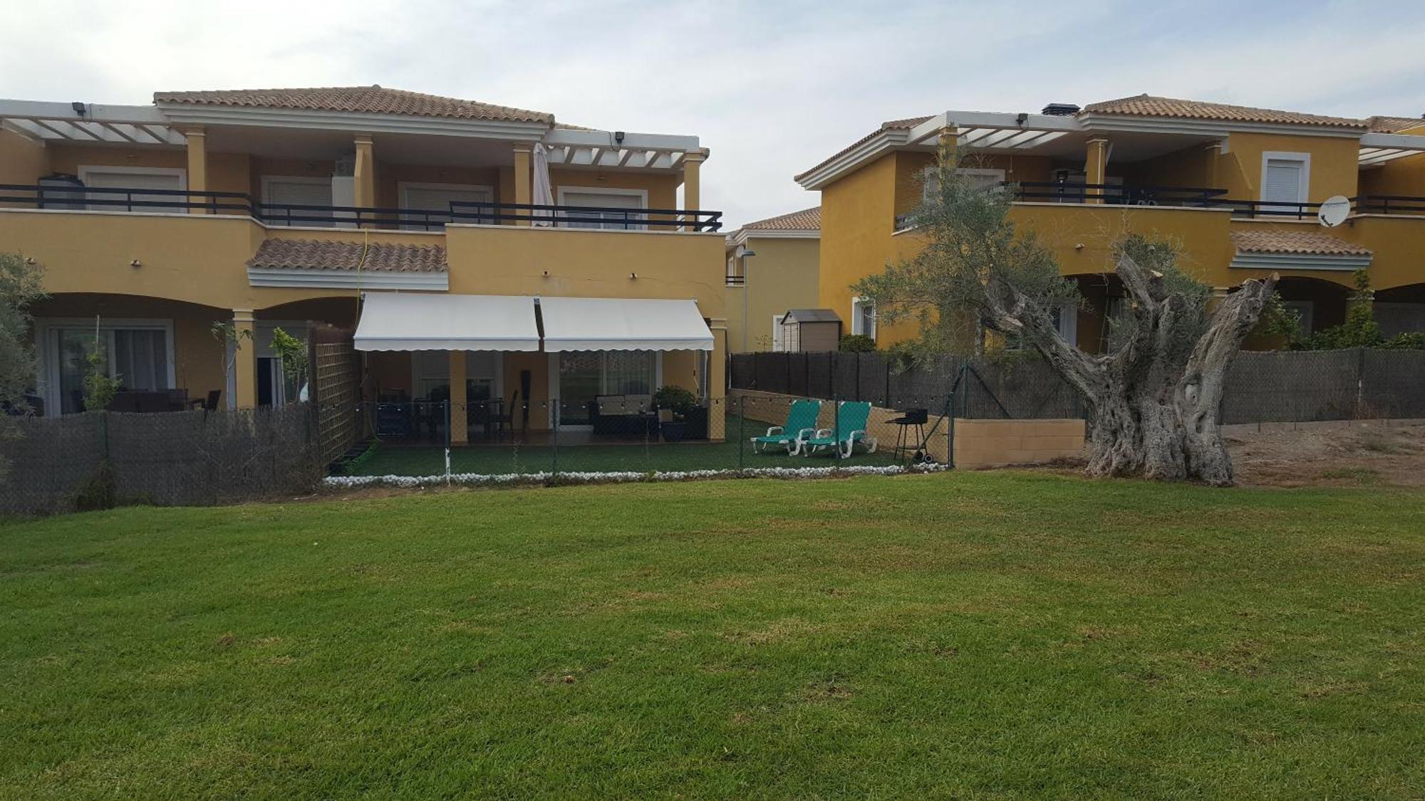 אליקאנטה Chalet Bonalba Golf מראה חיצוני תמונה